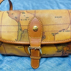 ALVIERO MARTINI 地図柄ショルダーバッグ