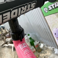 【美品】ストライダー ピンク キックバイク 自転車 キッズ　の画像