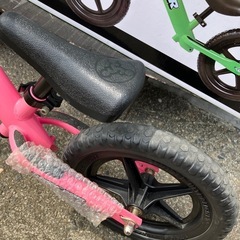 【美品】ストライダー ピンク キックバイク 自転車 キッズ　の画像