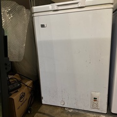 冷凍庫 ホワイト 使用感あり
の画像