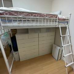 ロフトベッド(マットレス付き)の画像