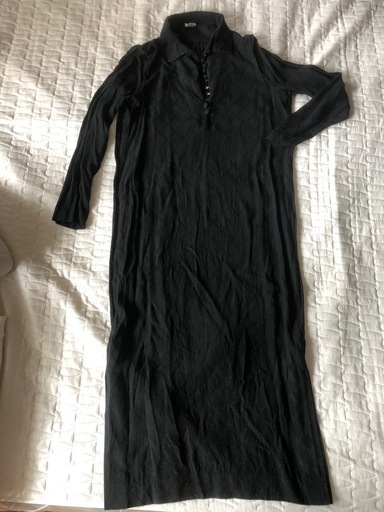 お値下げ！シルク100% 両サイドスリット入ワンピース