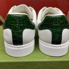 Gucci （VIRTUAL TRY-ON） 〔エース〕ウェブ ストライプ メンズ スニーカー ホワイト レザー の画像