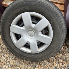 至急募集 ハイエース 15インチ タイヤホイールセット