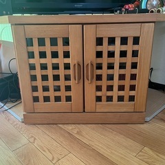 テレビ台