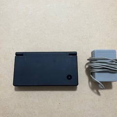 任天堂DSi (美品)タッチペン、充電器、 ニンテンドーの画像