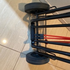 折り畳みキャリーの画像