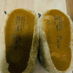 中古🌸動物の足ふかふかスリッパ🐾 裏面だけ汚れ有りの画像