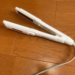 パナソニックストレートヘアアイロン　EH-HW10の画像