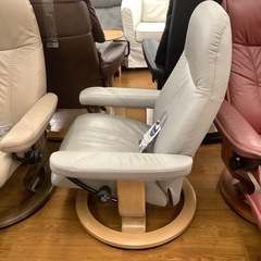 Ekornes オットマン付きリクライニングソファーの画像