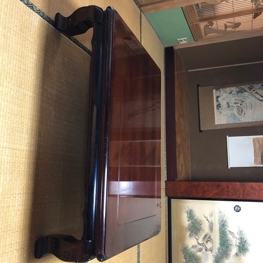 木製テーブル