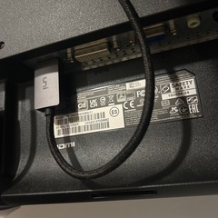 パソコン　モニターの画像