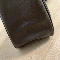 carcru  ボディバッグ  三角形 グレーの画像