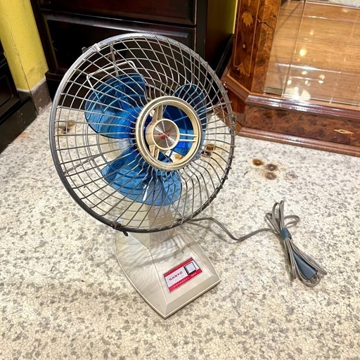 【池上店】【～4/14限定SAL E！店内全品20%お値引き！】サンヨー  Sanyo 三洋電気　レトロ扇風機 レトロ 扇風機 昭和レトロ ヴィンテージ　20cm標準卓上扇　箱付き