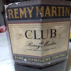 REMY MARTINコニャック(ブランデー)未開封の画像