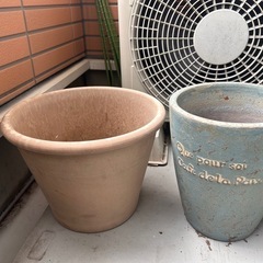 【中古　陶器プランター差し上げます】