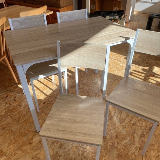 ☆最大40％OFFセール開催☆ 9/22.23.,24 9/28.29 ⭐︎状態良好⭐︎ ダイニングセット イス4脚 テーブル チェア