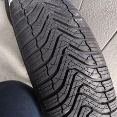 新品！夏冬兼用！オールシーズンタイヤ中古ホイールセット155／65r14の画像