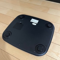 【お取引中】体重計の画像
