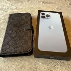 iPhone13ProMax 128GB & スマホケースの画像