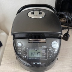 タイガーIH炊飯ジャー　2020年製　JPF-55BK