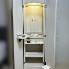 美品/スタイリッシュ仏壇(ホワイトアッシュ)の画像