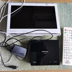 Panasonic UN-10E7 ポータブル防水テレビ