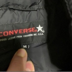 レディース コンバース ダウンベスト Ｍサイズの画像
