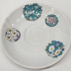 未使用品 九谷焼 吉田美統 監修 色絵 四君子 九紋 珈琲椀 コーヒーカップ 四季　箱に破損有 ☆ PayPay(ペイペイ)決済可能 ☆ 札幌市 豊平区 平岸 平岸店の画像