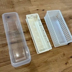 100均カゴ等お譲りしますの画像