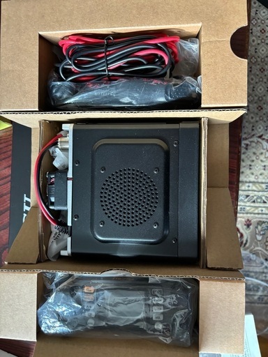 商談中です 
アマチュア無線機  ヤエスFTM-300D(50w). SSM-BT10