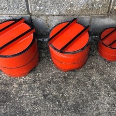 赤い塗りのおひつ？　３つ組　の画像