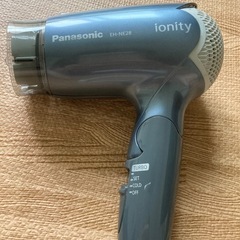 2016年製　Panasonic ドライヤー