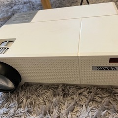 YABER Y31 プロジェクター　4KフルHD対応　1920×...