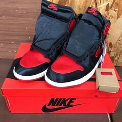 【647】スニーカー NIKE AIR JORDAN1 RETR...
