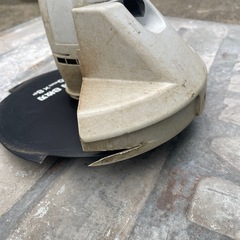 刈払機 草刈機 メーカー不明 難あり 中古品 付属品なし 農機具 電動工具 刃付 の画像