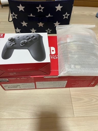 10/4までの受け渡し限定！Nintendo Switch ☆美品☆ ソフト、プロコン付き