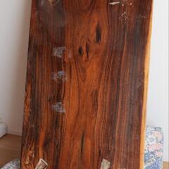 ★一枚板 重量級 全長136cm×奥行77cm×厚さ7.2cm の画像