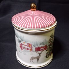 H ＆ M  クリスマスモチーフ 磁器ポット（容器）