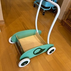 IKEA イケア　赤ちゃん用手押し車