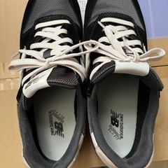 ニューバランス CM996 28cmの画像