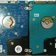 中古2.5インチHDD750 2個セットの画像