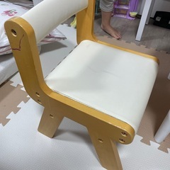 子供用テーブル・チェアの画像