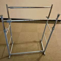 【無料】ハンガーラック 押入れハンガー 2段タイプ OSH-Y27 押入れ 2段 パイプハンガー OSH-Y27 押入れ収納 クローゼット 洋服掛け 伸縮 衣替え アイリスオーヤマの画像