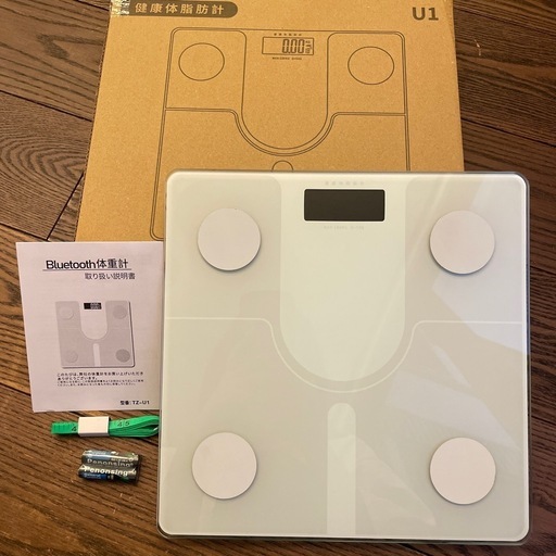 【新品】超薄型 体重計 アプリ連動 Bluetooth 電池式