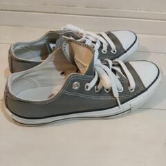 美品　CONVERSEスニーカーの画像