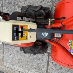 農機具　【値下げしました】耕運機　管理機クボタ製の画像