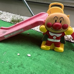 アンパンマン滑り台