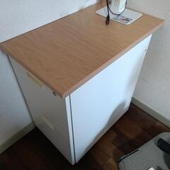 キャビン 天板 テーブル付き