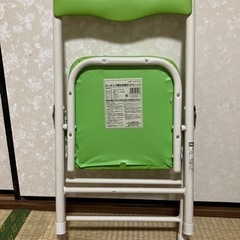 ロータイプ椅子